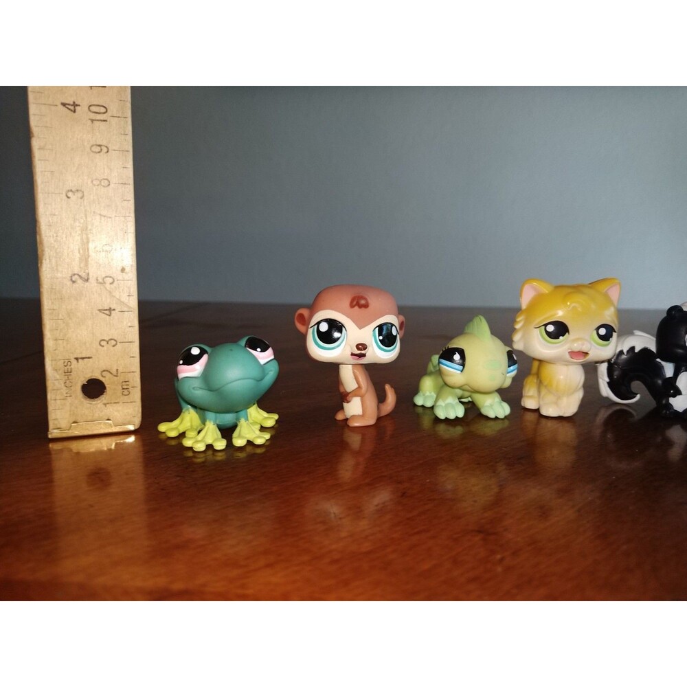 Littlest Pet Shop Lot 12 Pets LPS Butterfly Monkey Caterpillar Magic Motion Cat - Picture 3 of 15